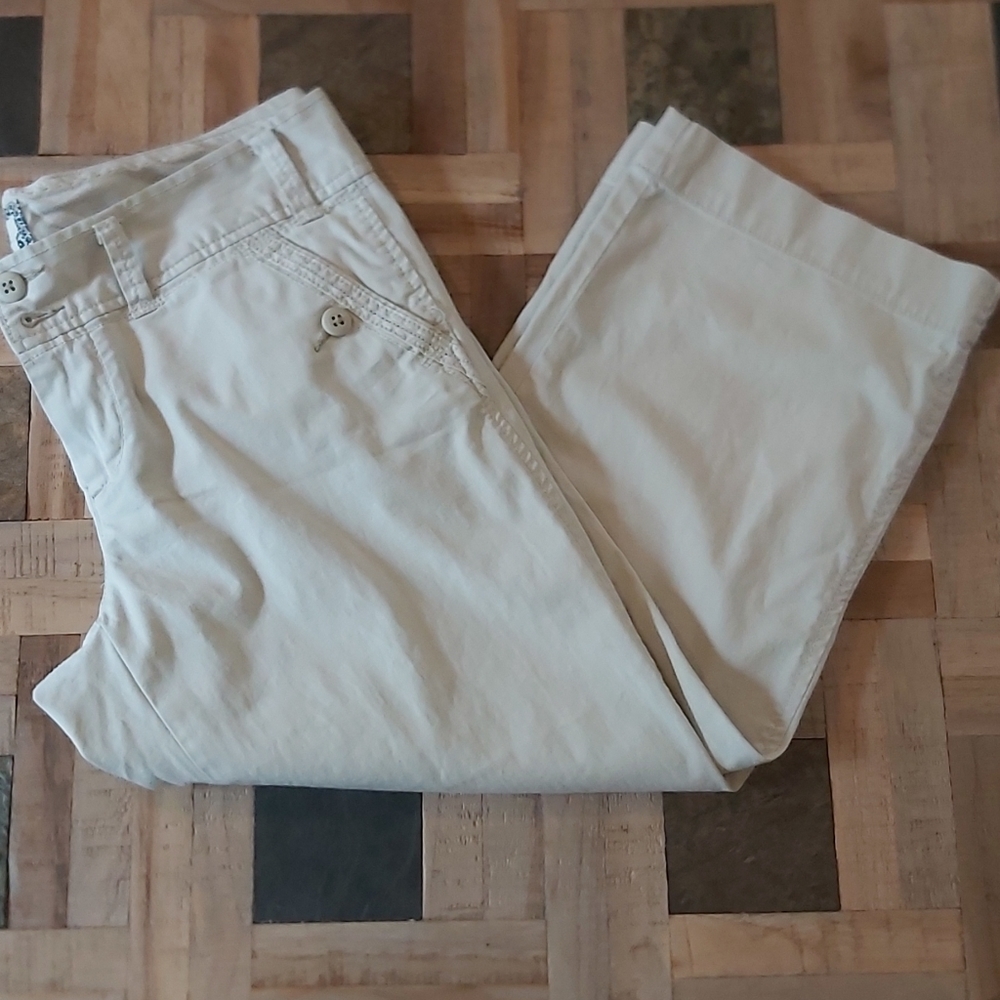 AMERICAN Eagle Capris - Size 4